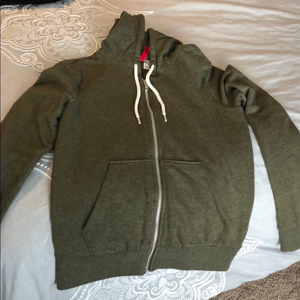 Zip up!